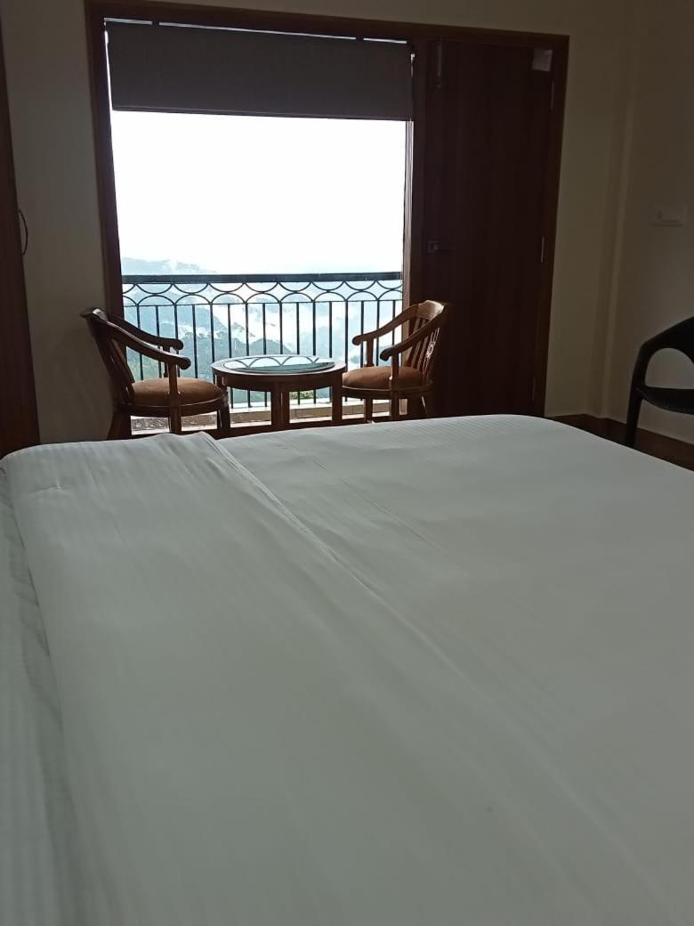 The Kumaon Retreat Hotel Nainital Phòng bức ảnh
